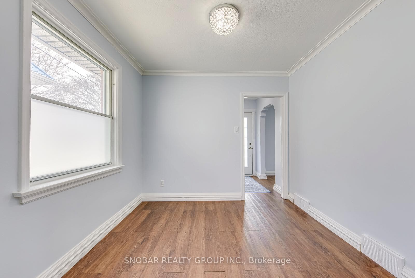 16 Northglen Avenue photo 6