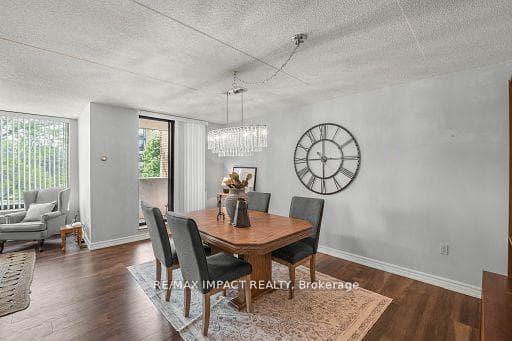 1540 Pickering Parkway Unit 302 photo 6