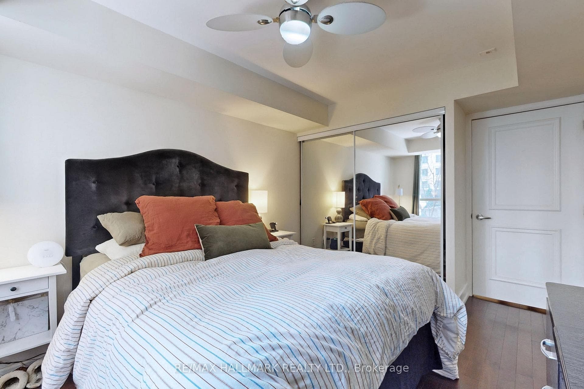 650 Sheppard Avenue Unit 225 photo 13