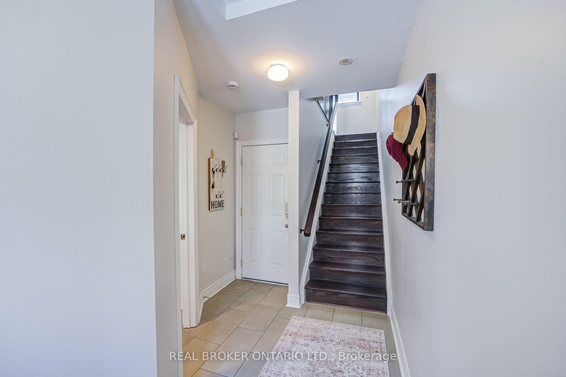 39 Ruby Lang Lane photo 27