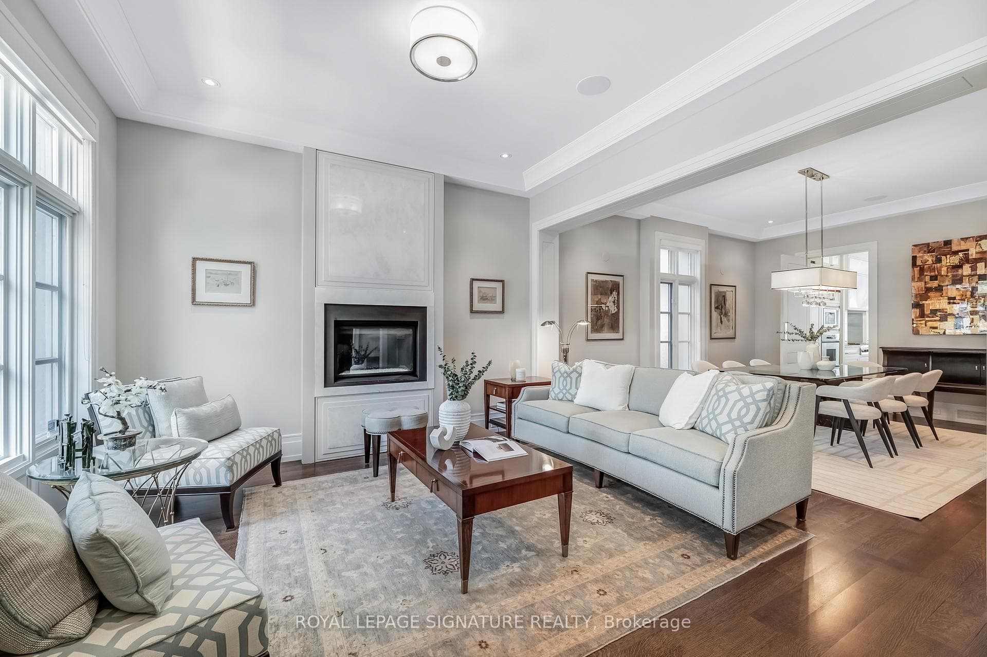 15 Delavan Avenue photo 3