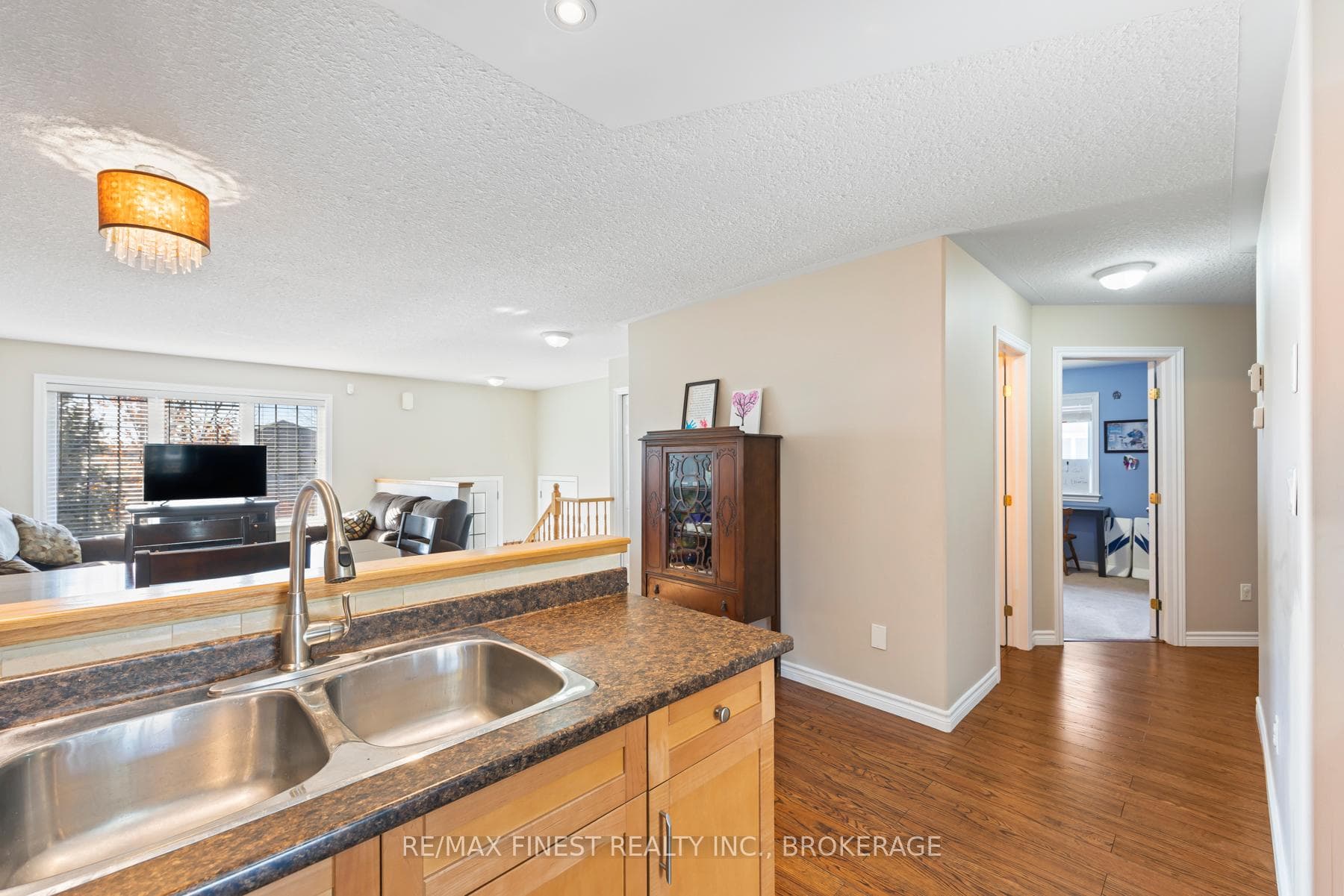 187 Kildare Avenue photo 12