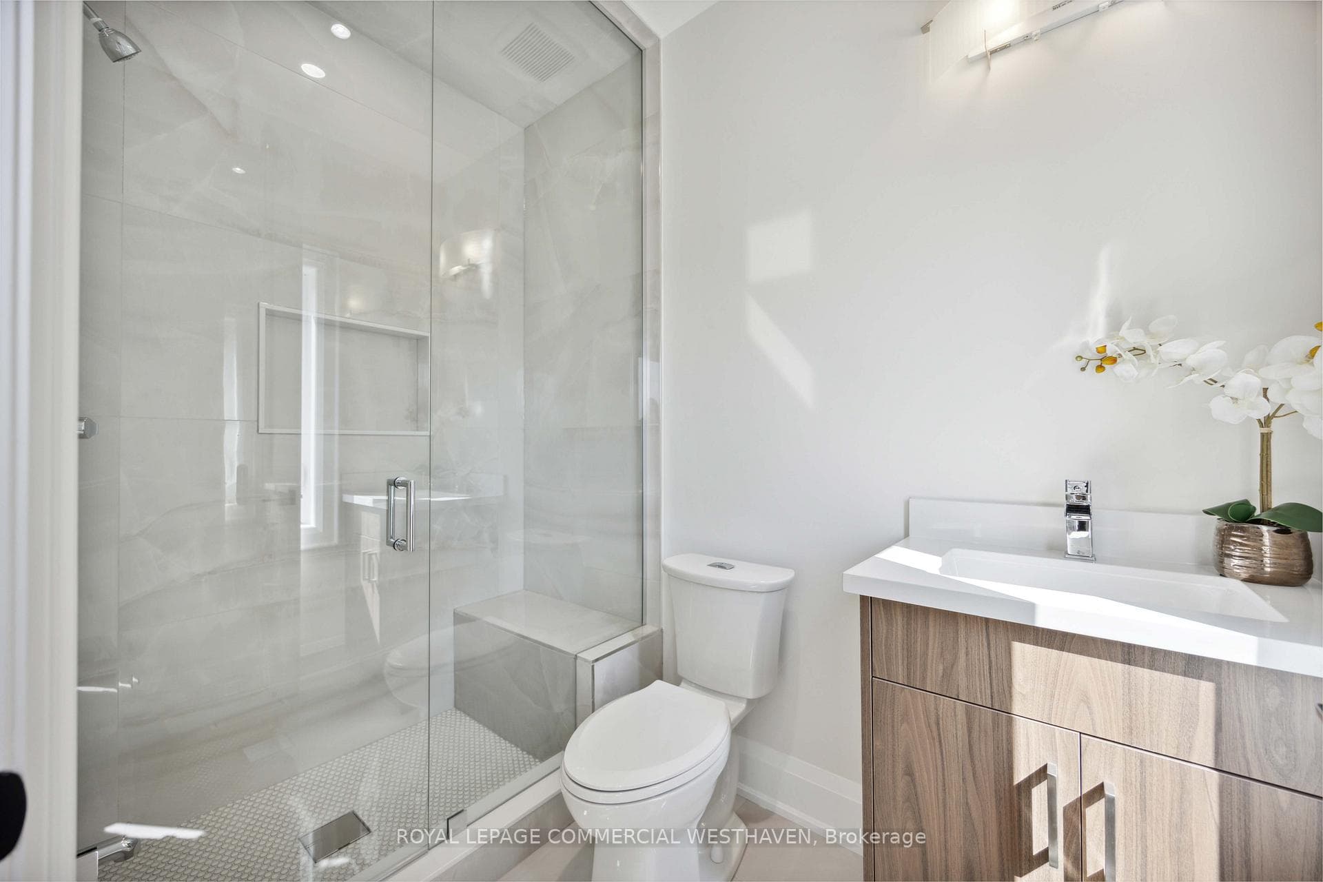 131 Anthony Road photo 34