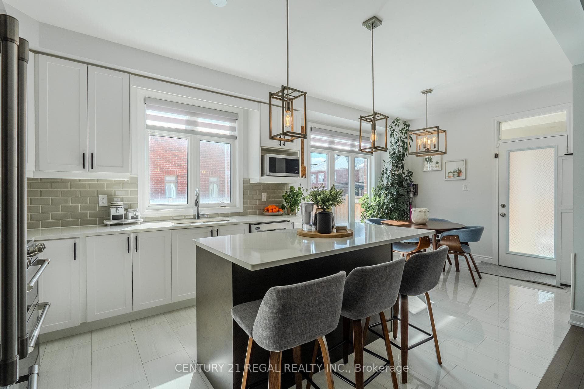 25 Elysian Fields Circle photo 4