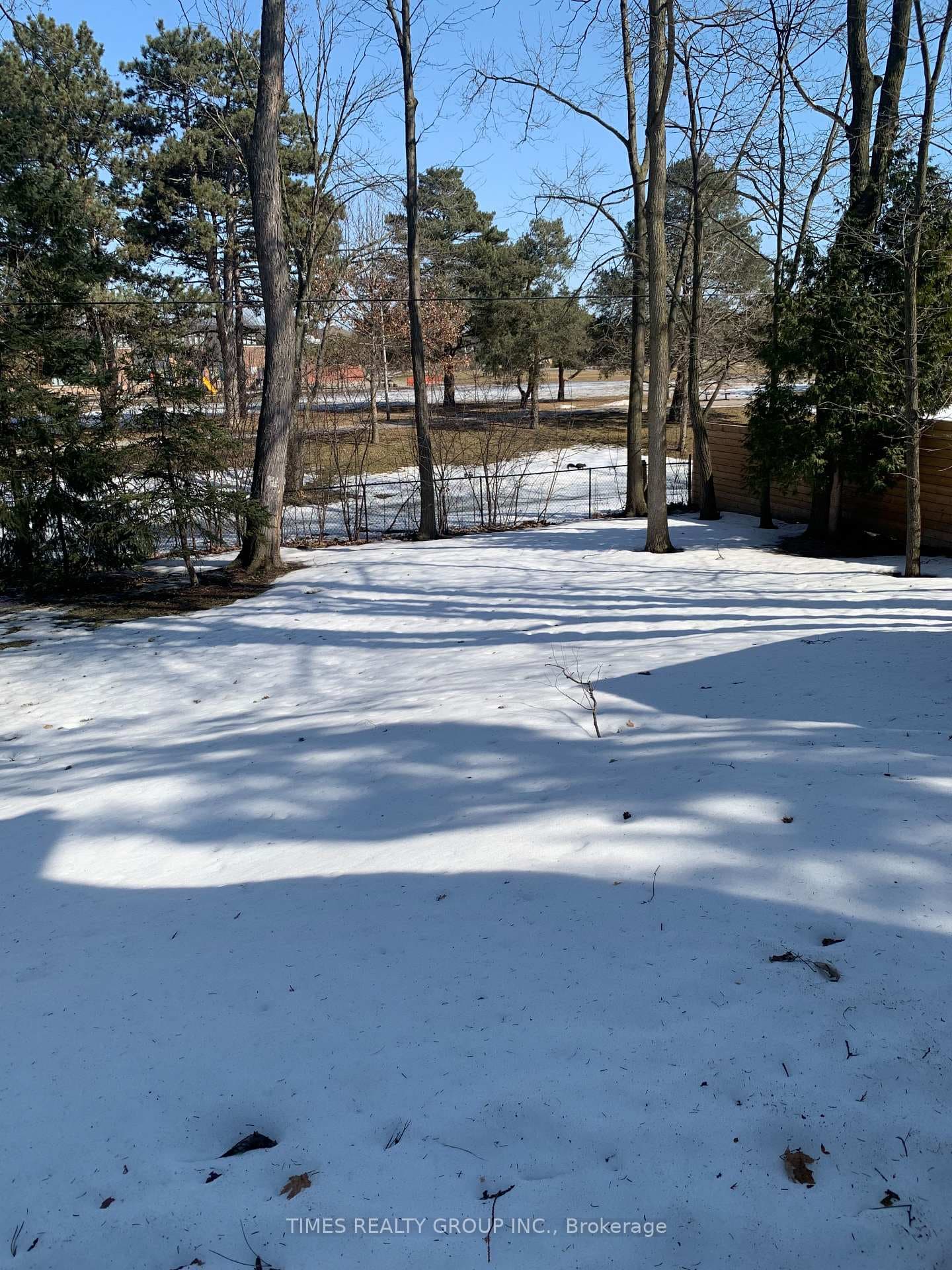 52 Langbourne Place photo 13