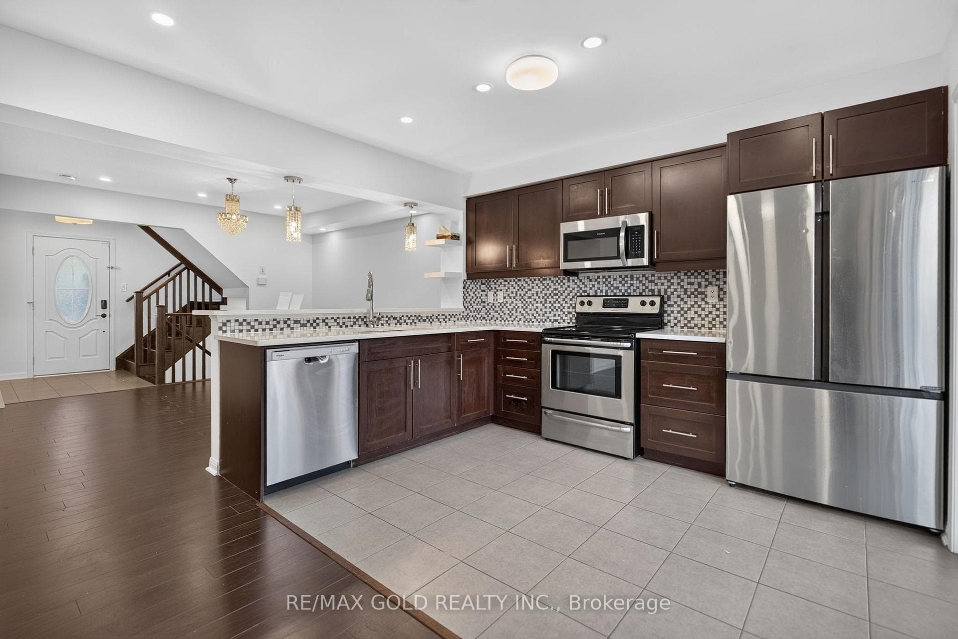 443 Cavanagh Lane photo 14