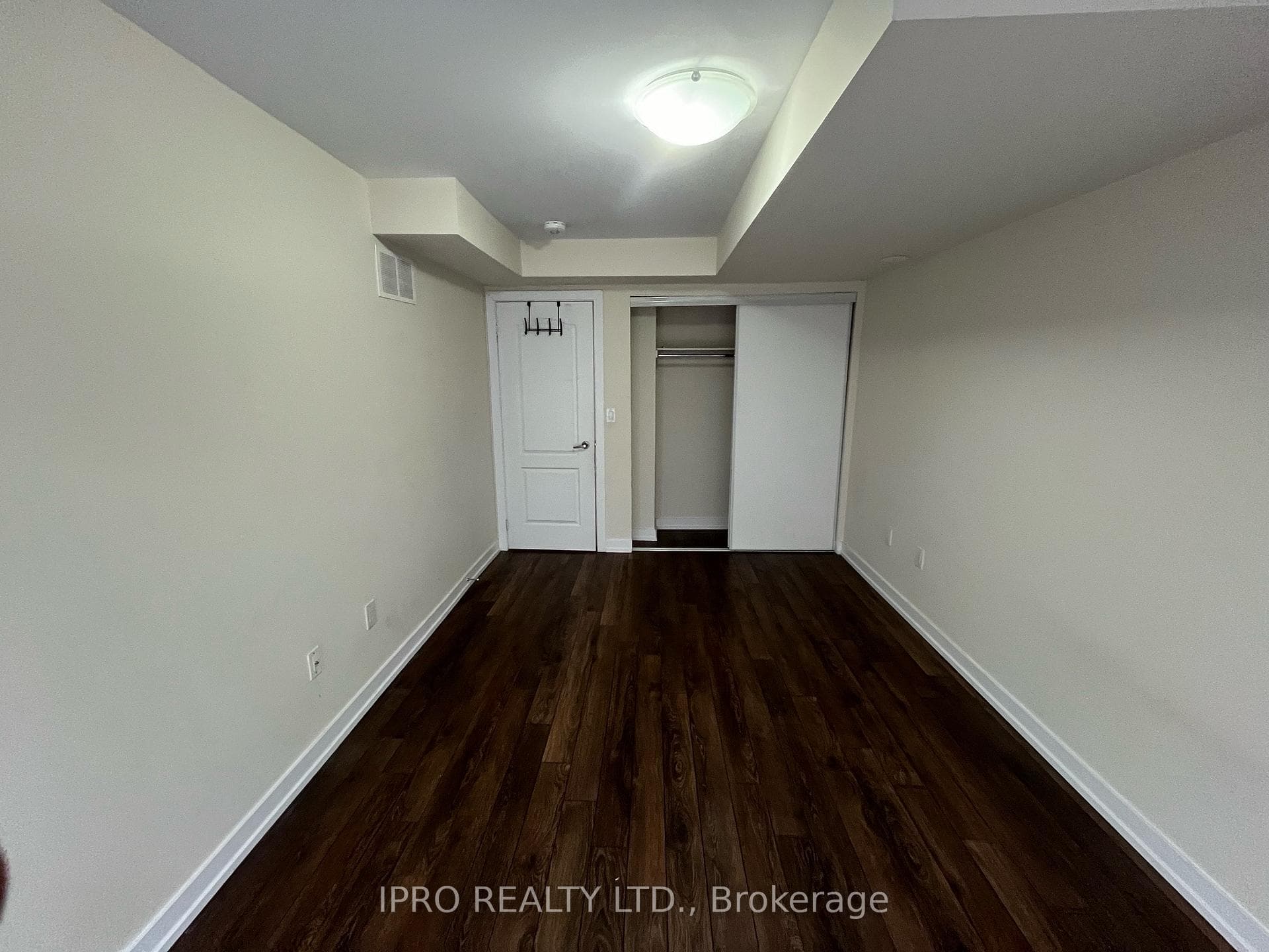 20 Westmeath Lane Unit 2321 photo 9