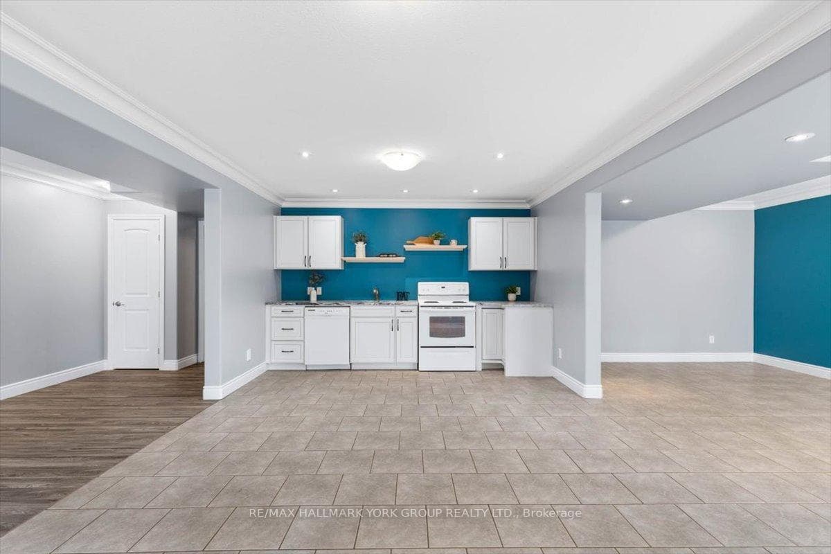 105 McLaurin Road photo 23