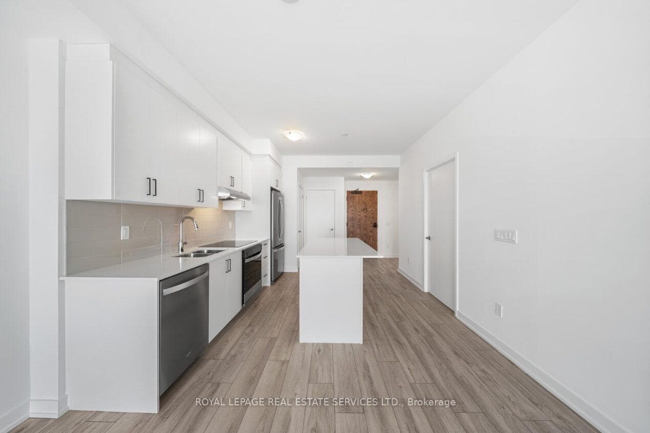 1035 Southdown Road Unit 705 photo 6