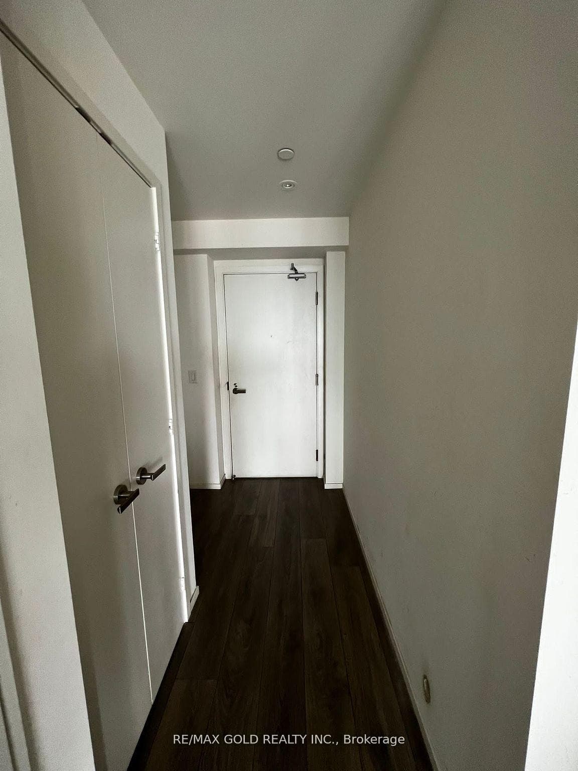 159 Dundas Street Unit 3902 photo 6