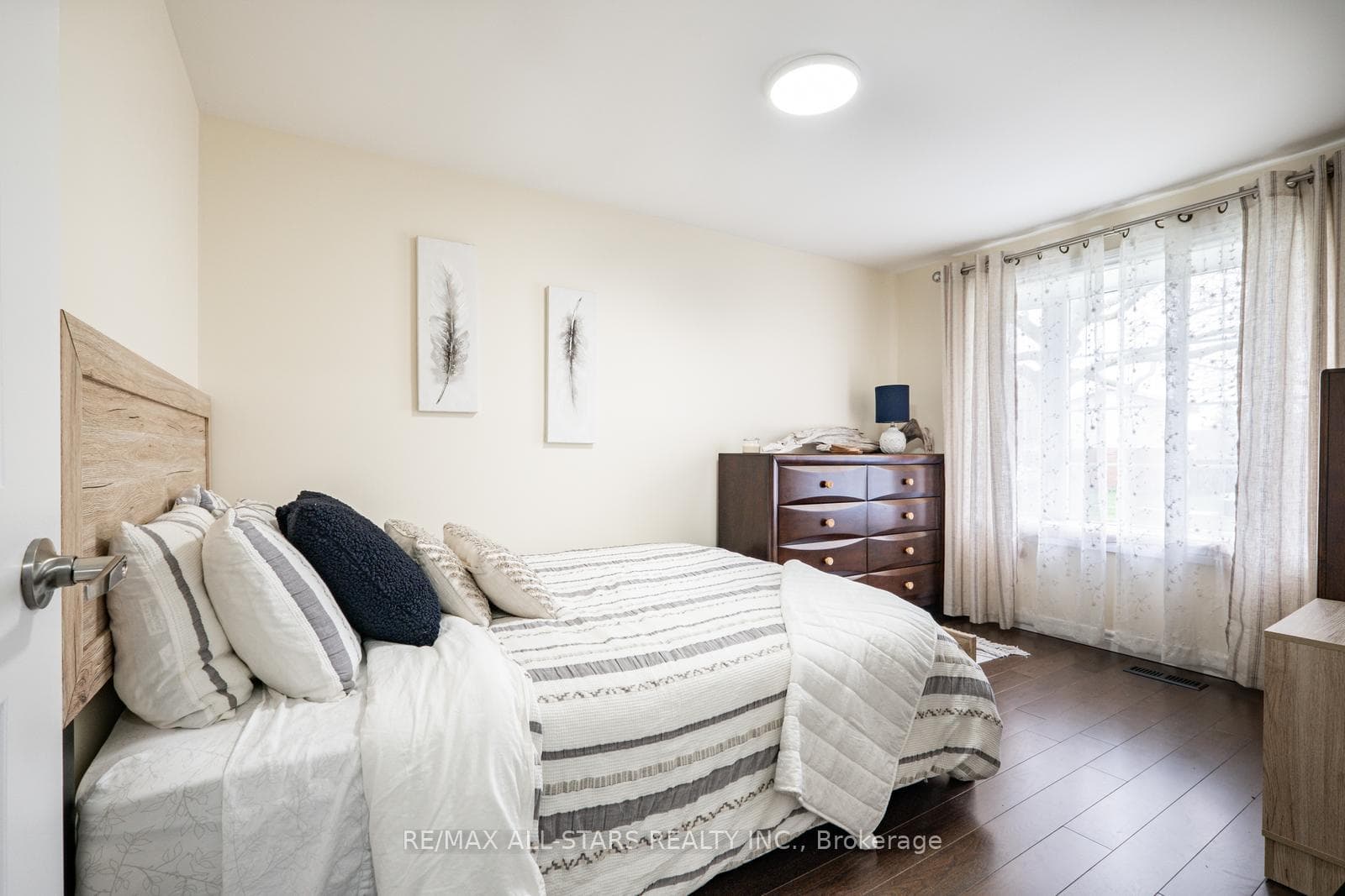 226 Phillip Murray Avenue photo 17