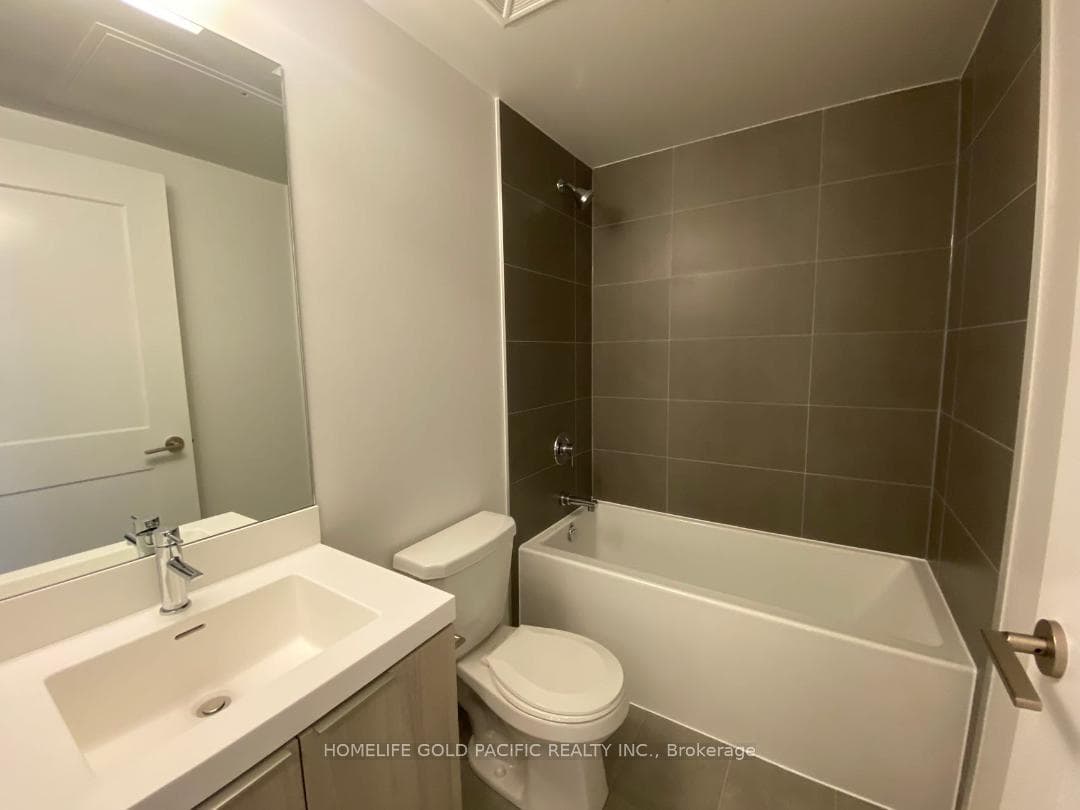 8 Widmer Street Unit 3507 photo 11