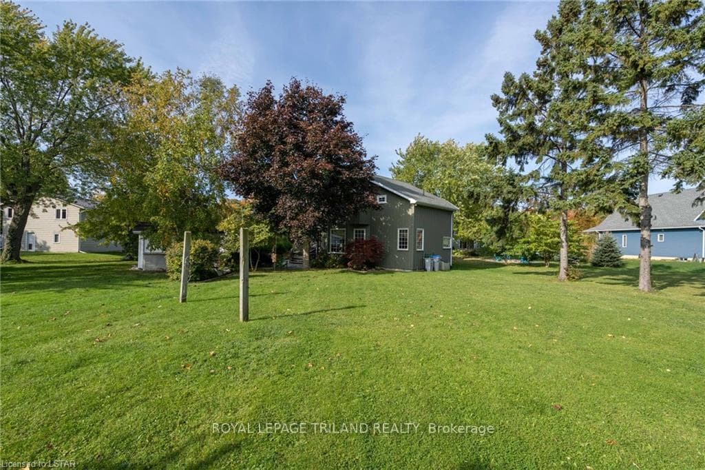 82 TUYLL Street photo 26