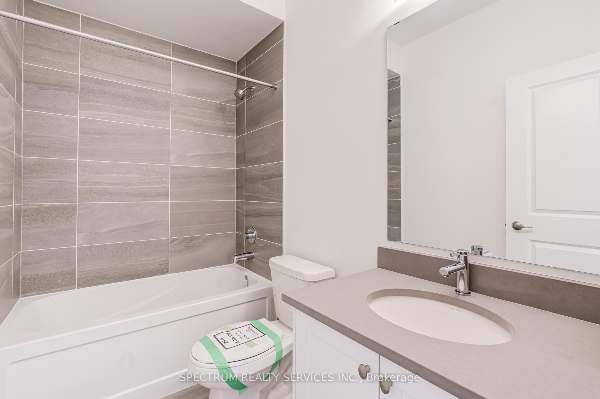8 Abelia Street photo 13