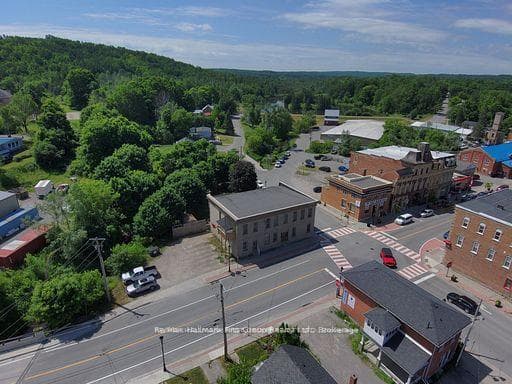 25 King Street photo 16
