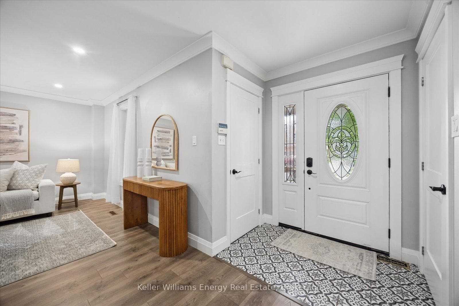 63 McBeth Place photo 6