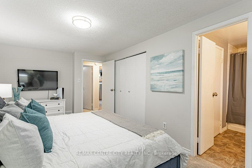 490 Third Street Unit 19 photo 21