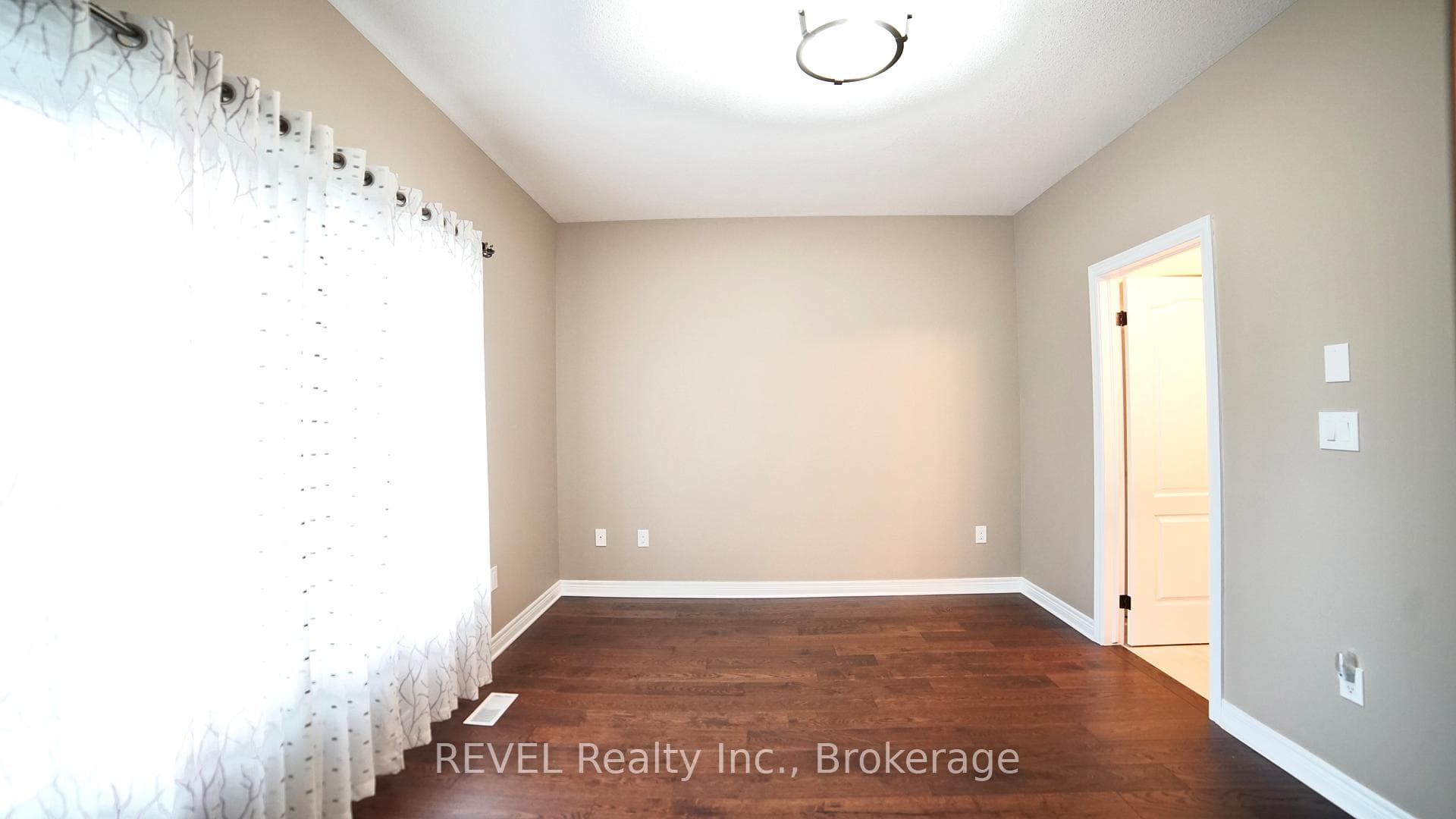 7135 Optimist Lane photo 19
