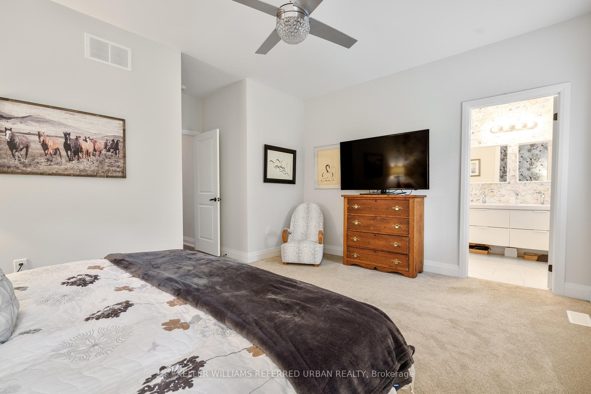 36 Beechwood Avenue photo 15