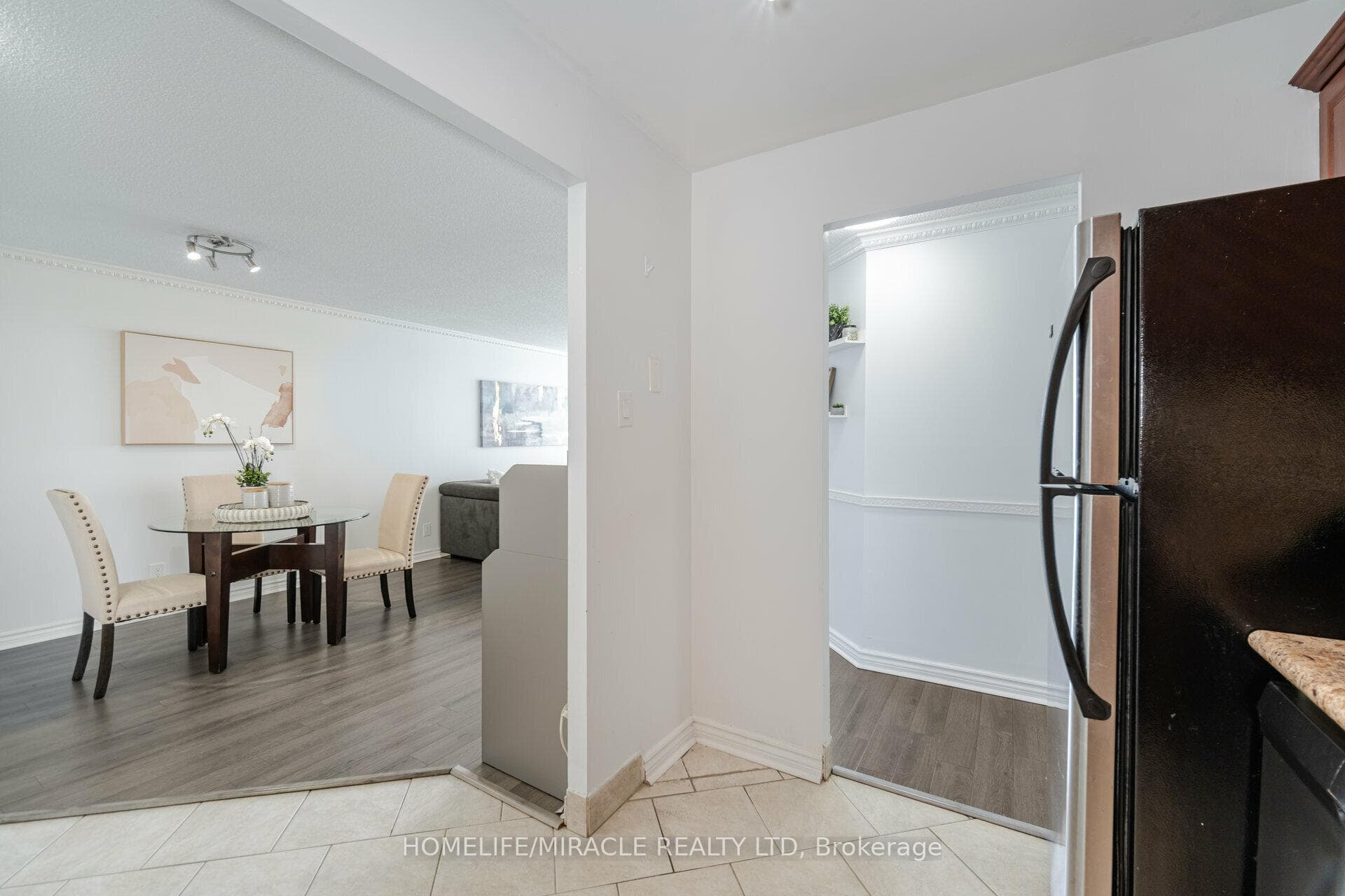 25 Trailwood Drive Unit 1506 photo 21