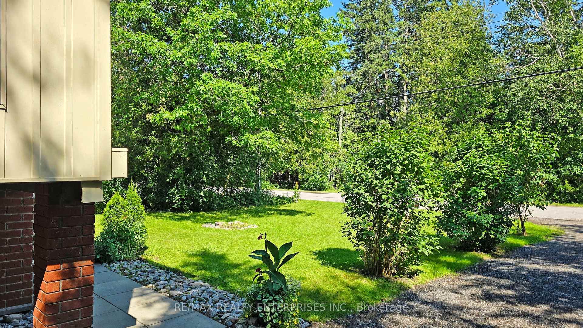 353 Front Street photo 25