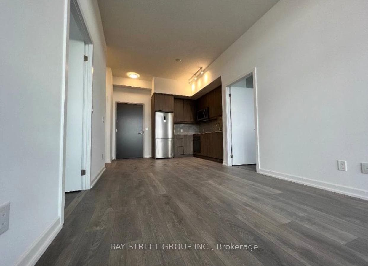 36 Forest Manor Road Unit 209 photo 5