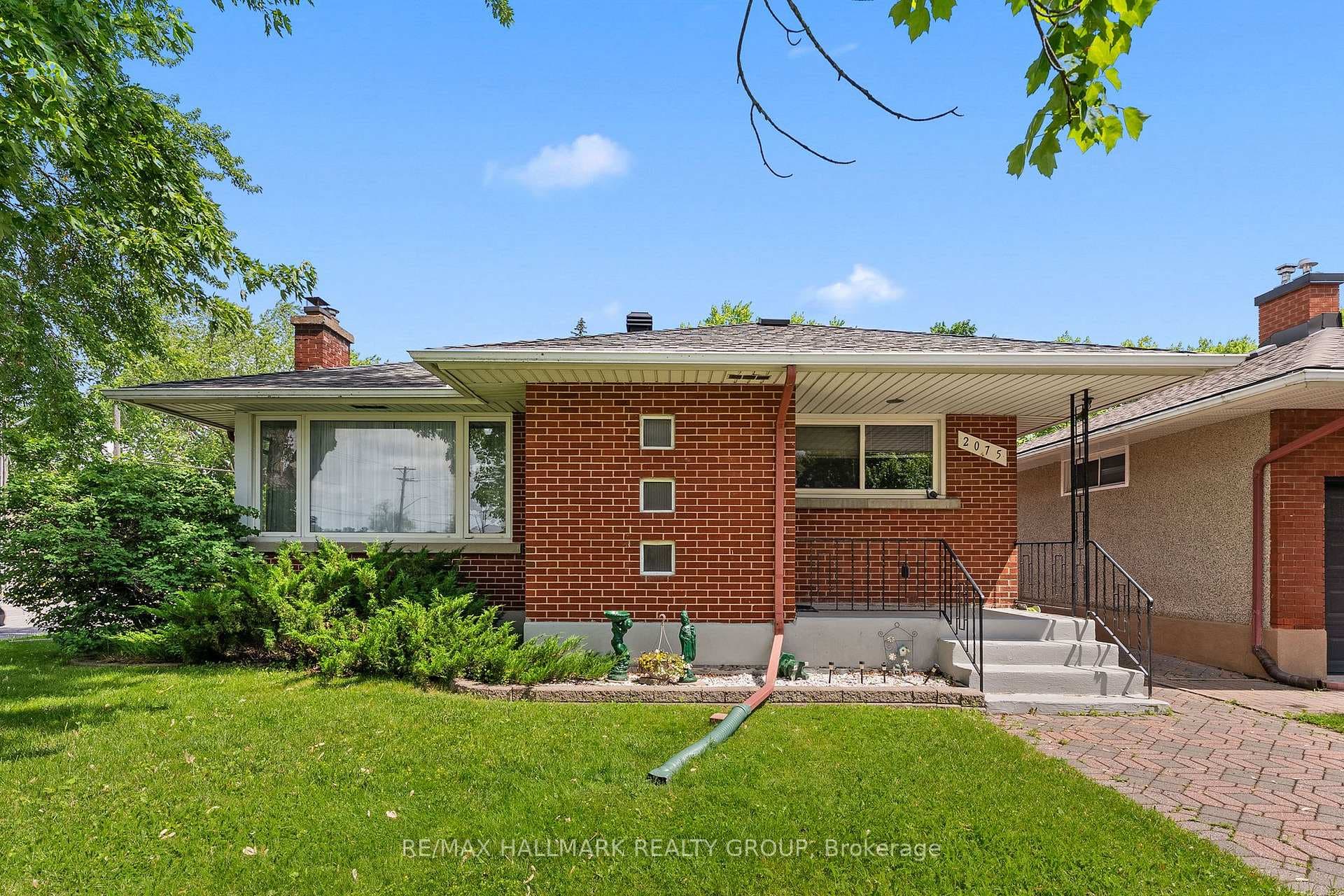 2075 Neepawa Avenue photo 5