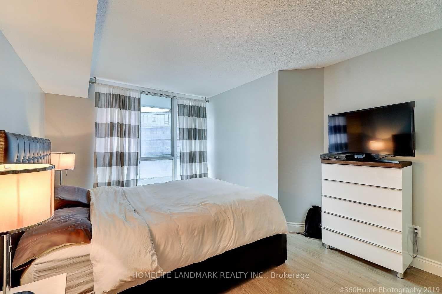 38 Elm Street Unit 2202 photo 10