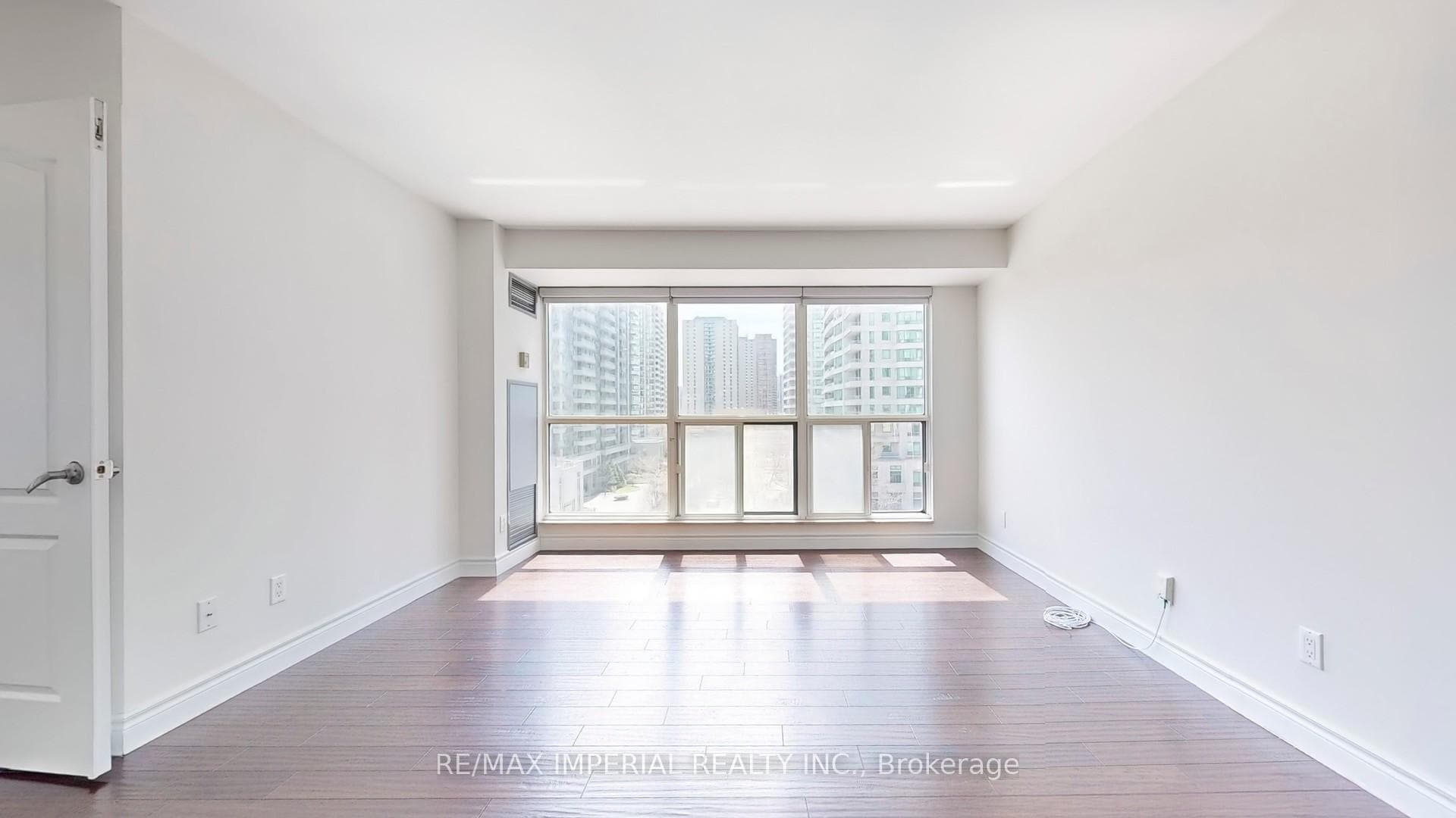 18 Hollywood Avenue Unit 603 photo 12