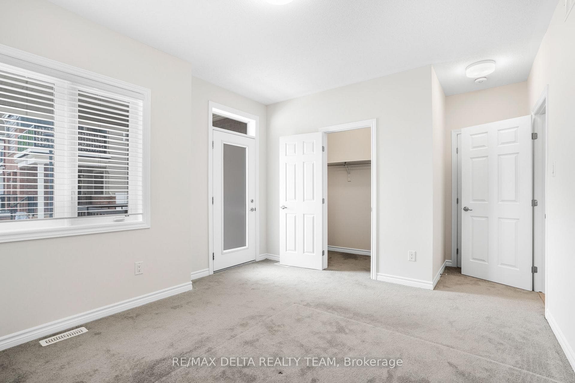 251 Zenith Private N/A Unit 1 photo 22