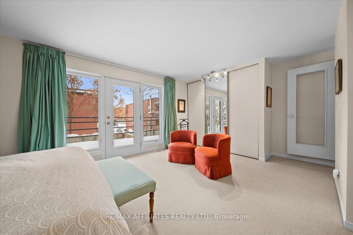 46 Waverley Street photo 32