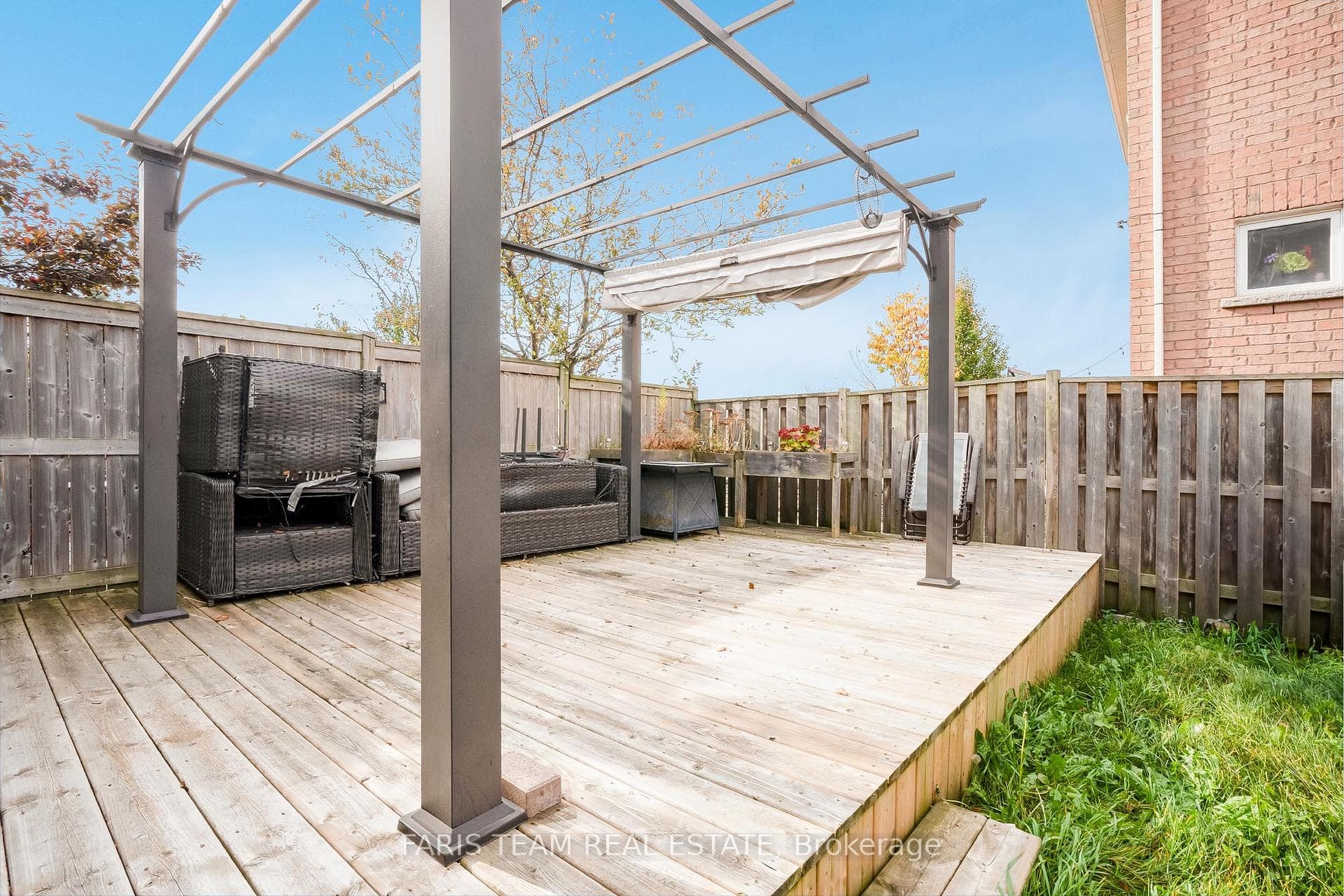 8 Arbuckle Way photo 15