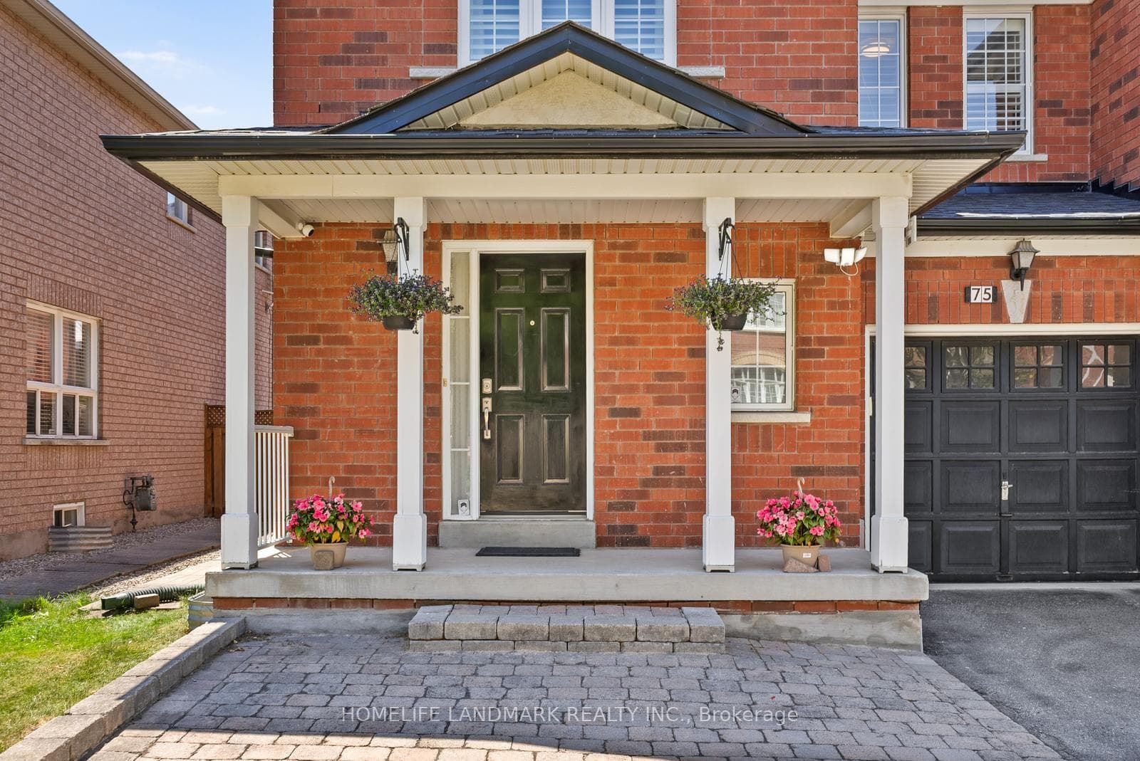 75 Bassett Avenue photo 3