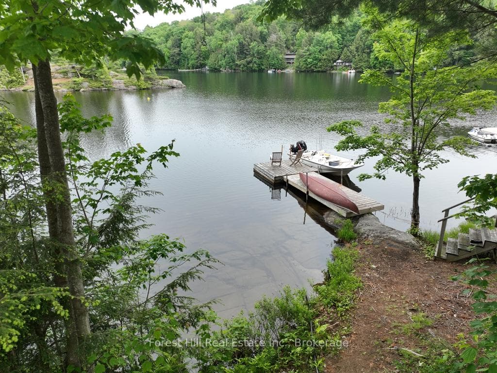 1293 Causeway Drive photo 16