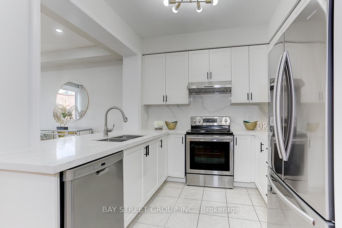 48 Badgerow Way photo 13