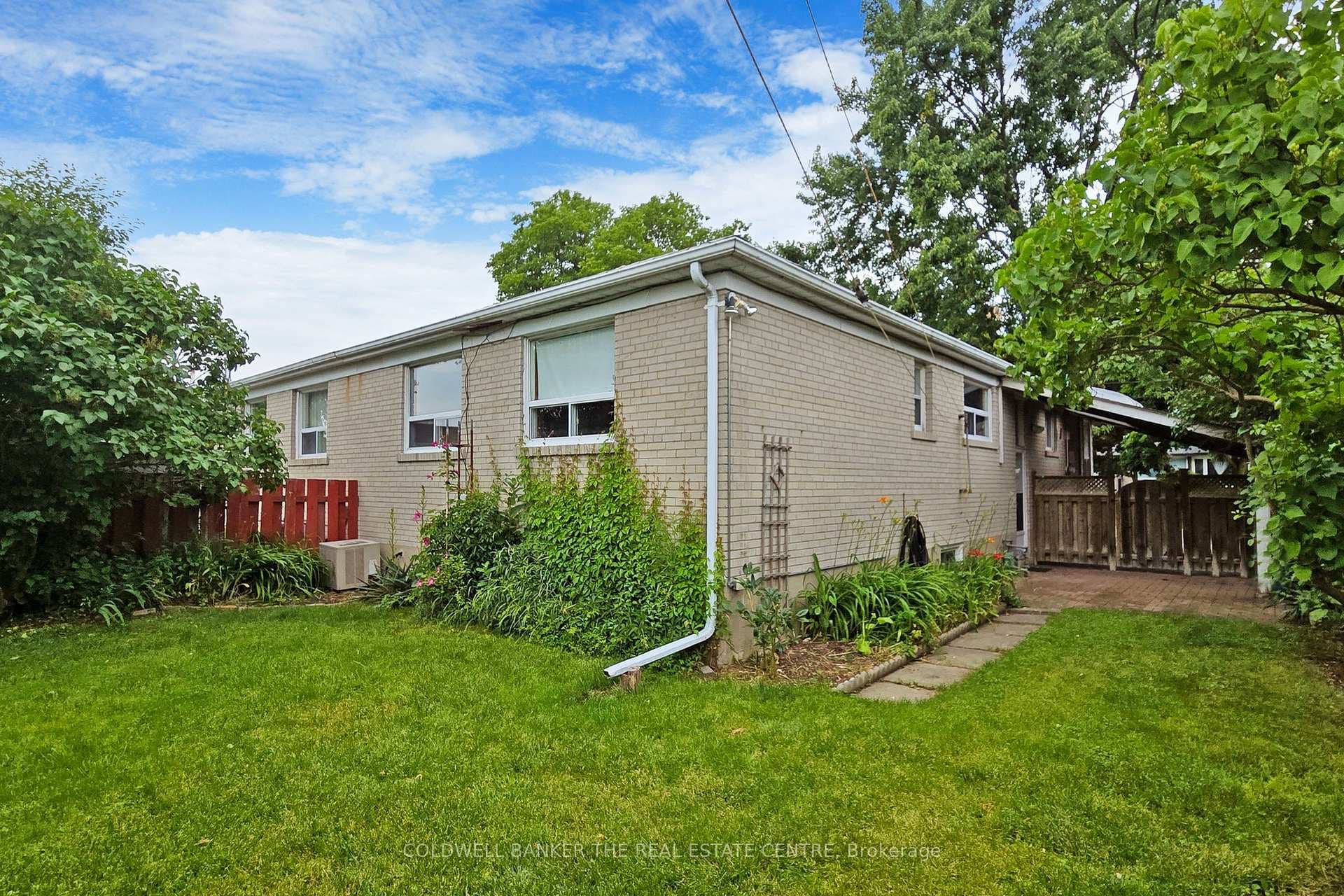 308 Taylor Mills Drive photo 34