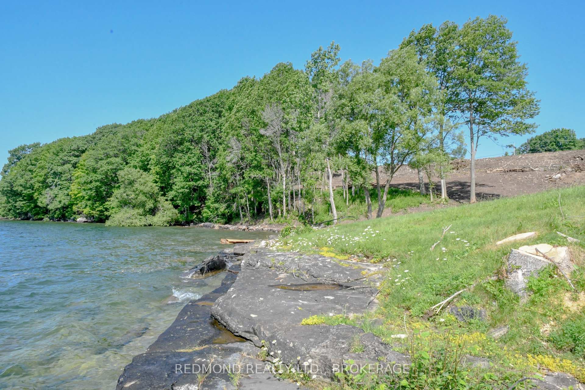 1686 Howe Island Drive photo 26