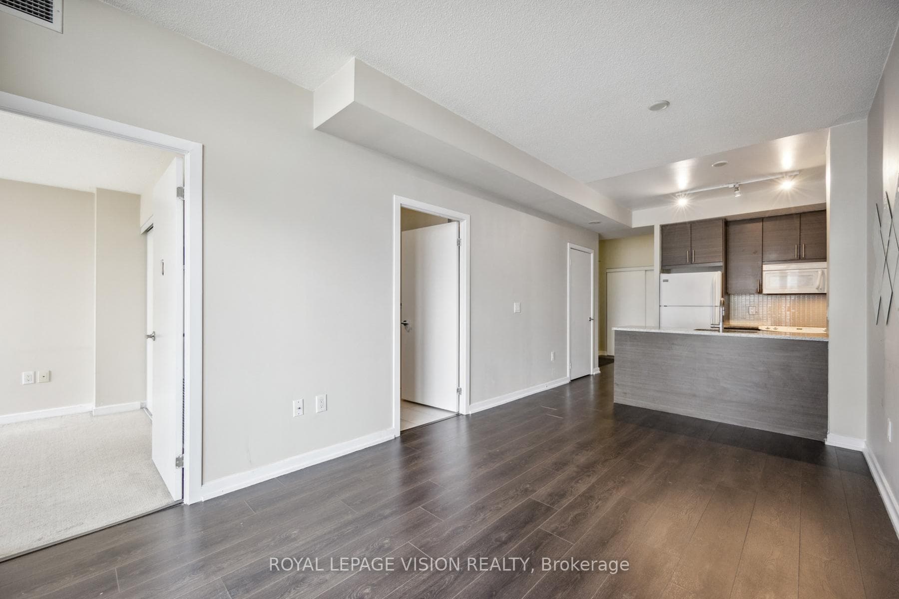 70 Forest Manor Road Unit 901 photo 19