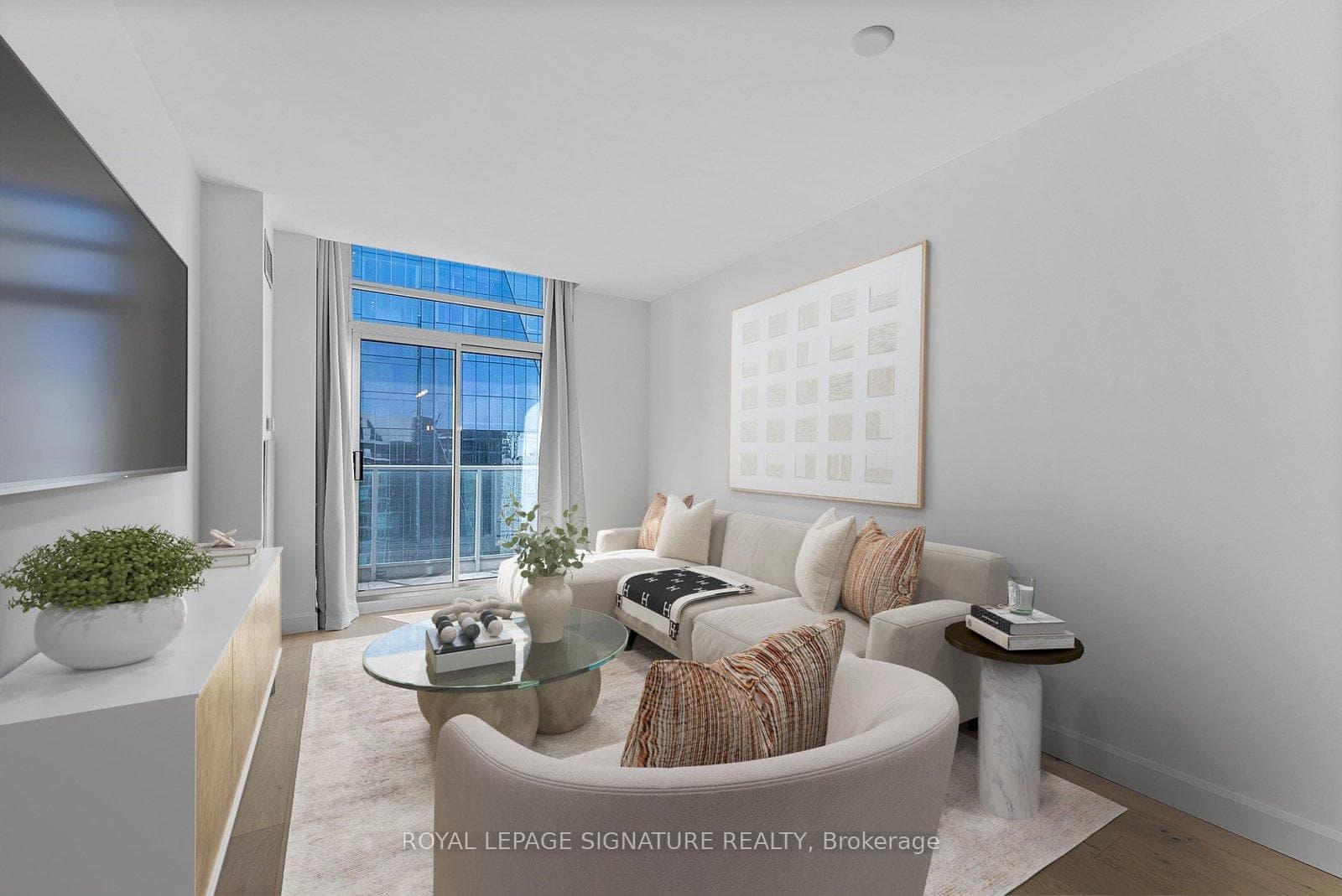 18 YONGE Street Unit PH11 photo 2