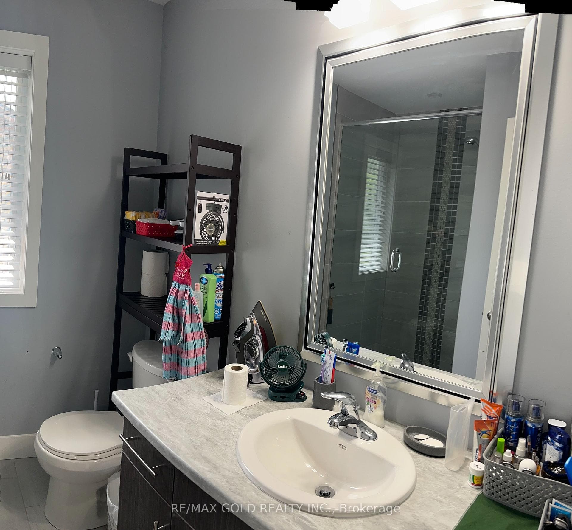 694 Chelton Road photo 4