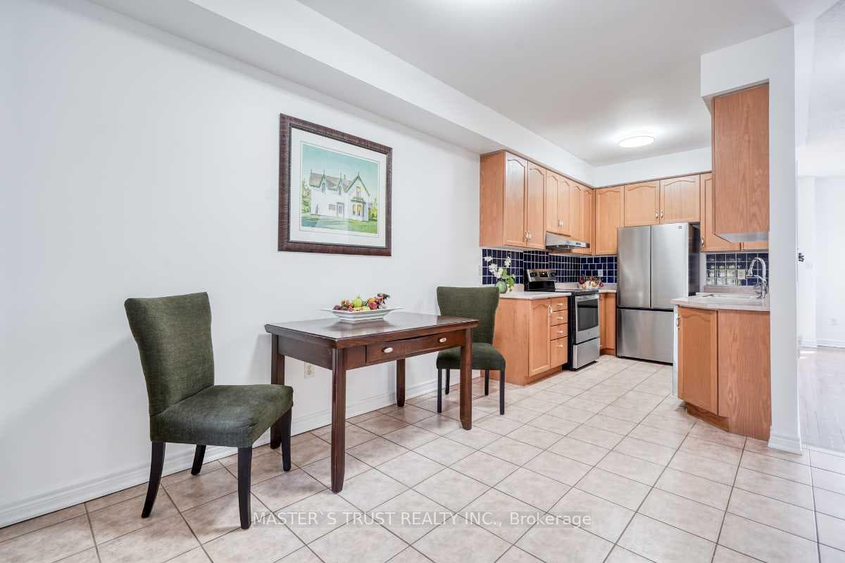 68 Forestwood Street photo 9