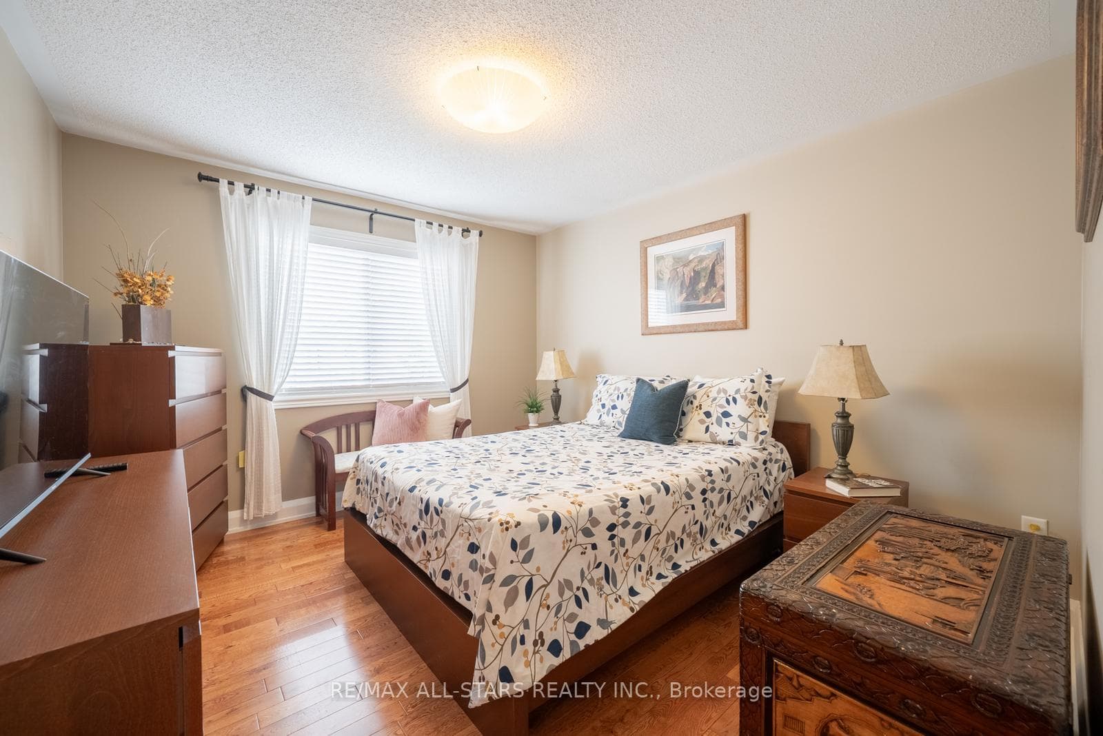 124 Richard Coulson Crescent photo 21