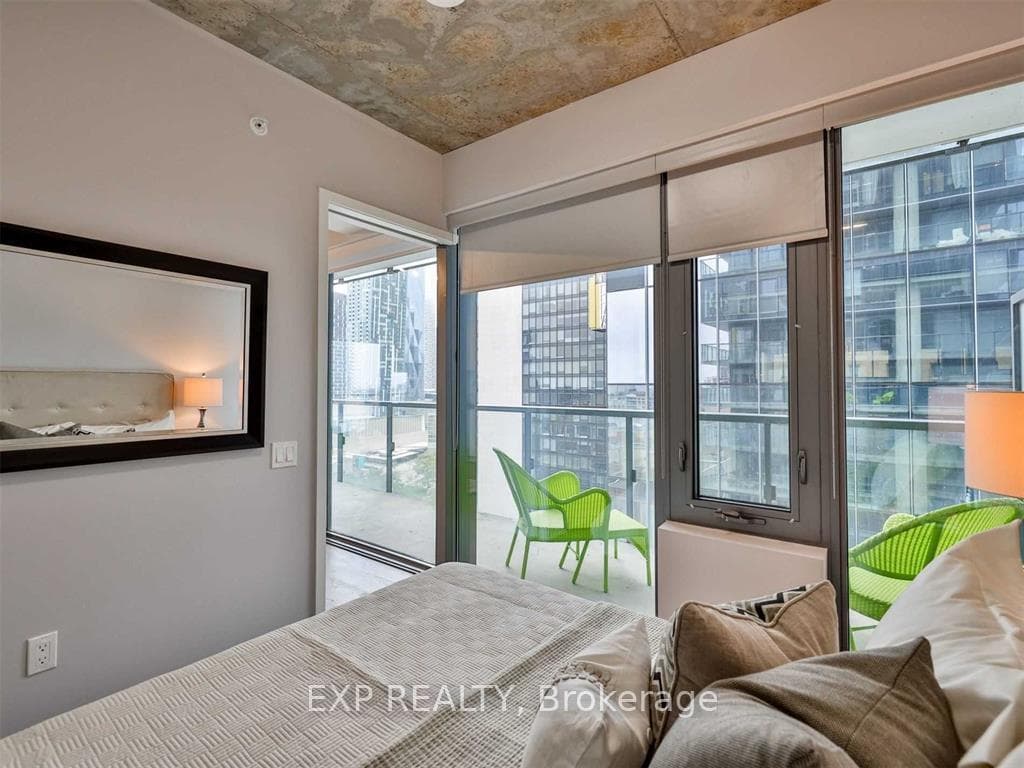 60 Colborne Street Unit 1306 photo 14