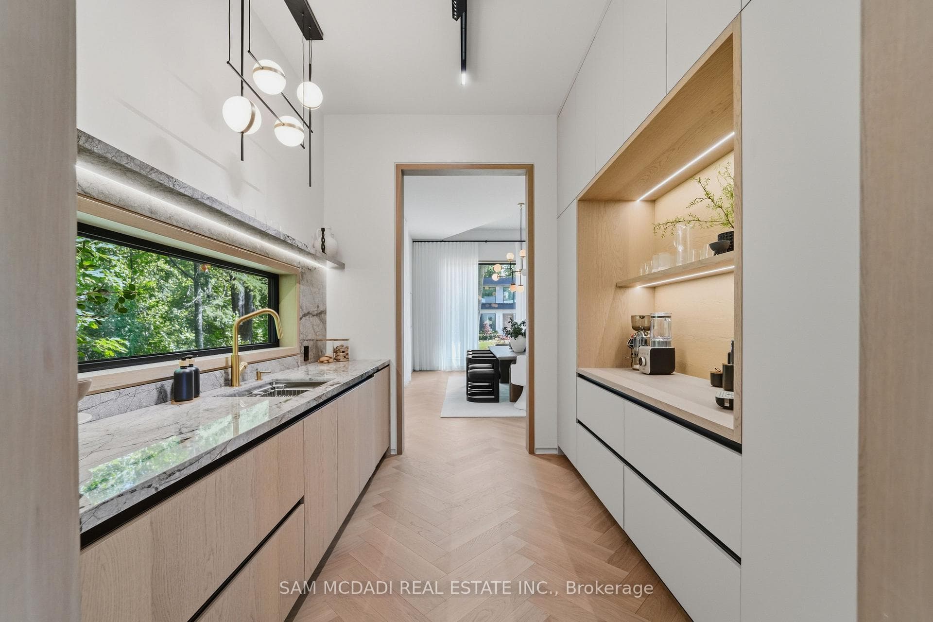 10 Peter Morse Way photo 8