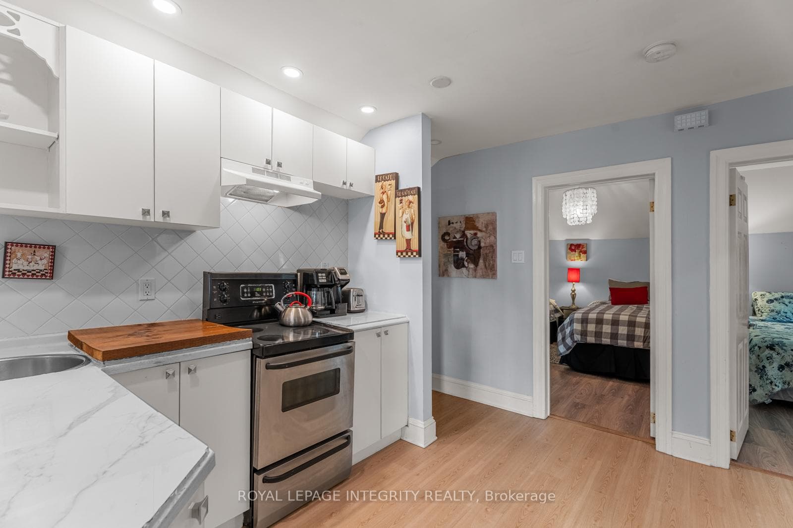 339 Chapel Street Unit 3 photo 5