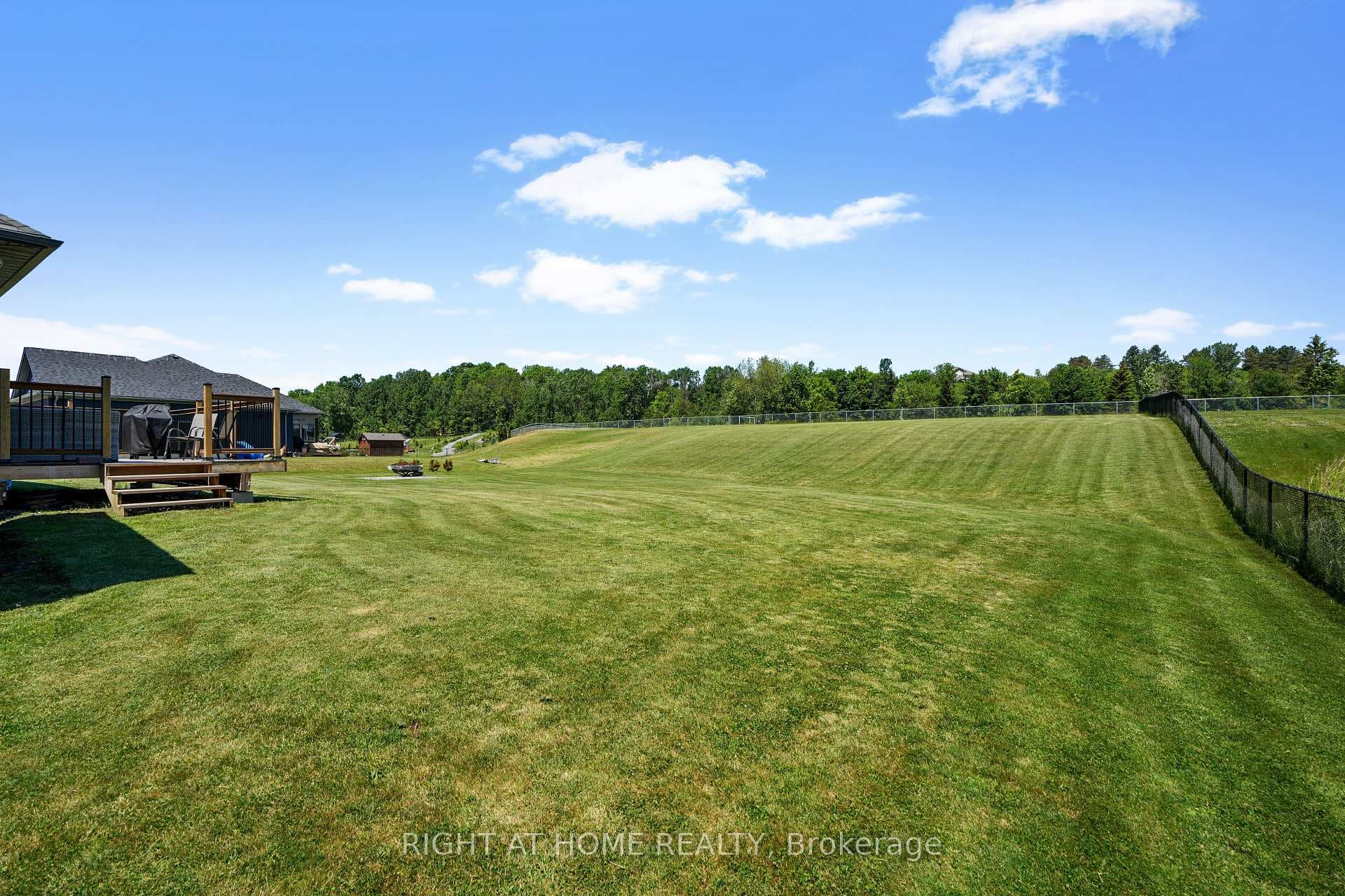 172 Glens Of Antrim Way photo 38