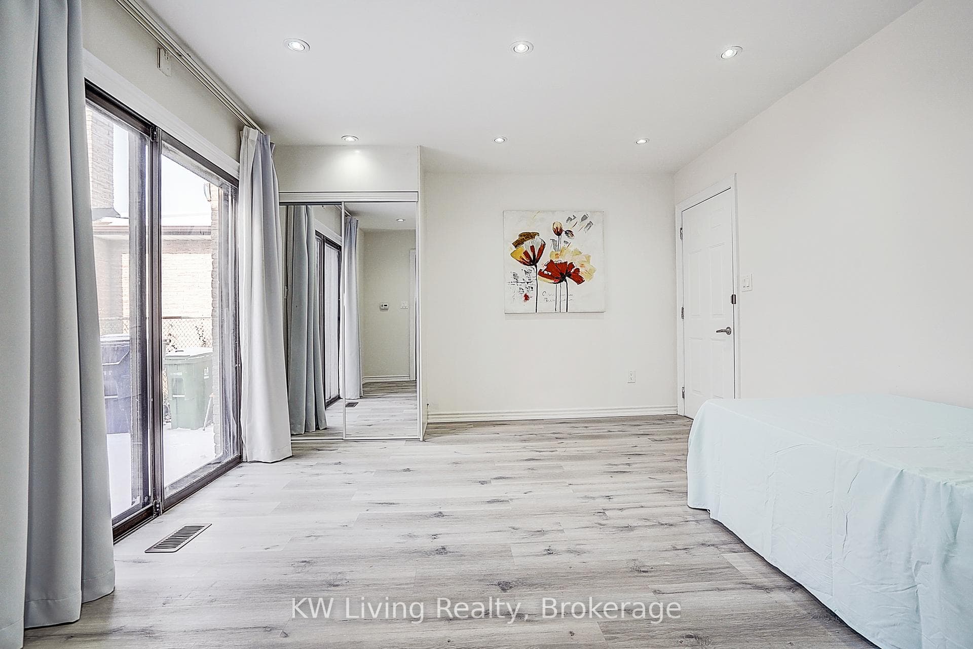 76 Keyworth Trail photo 45