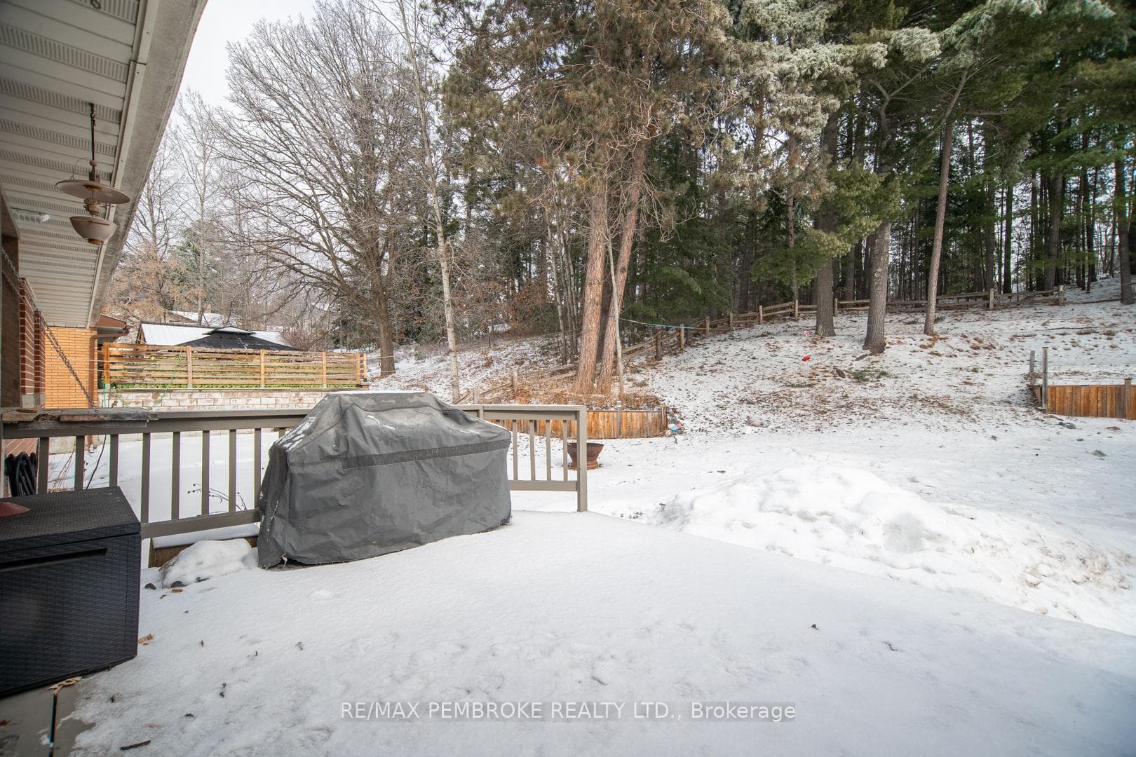 642 Birch Street photo 34