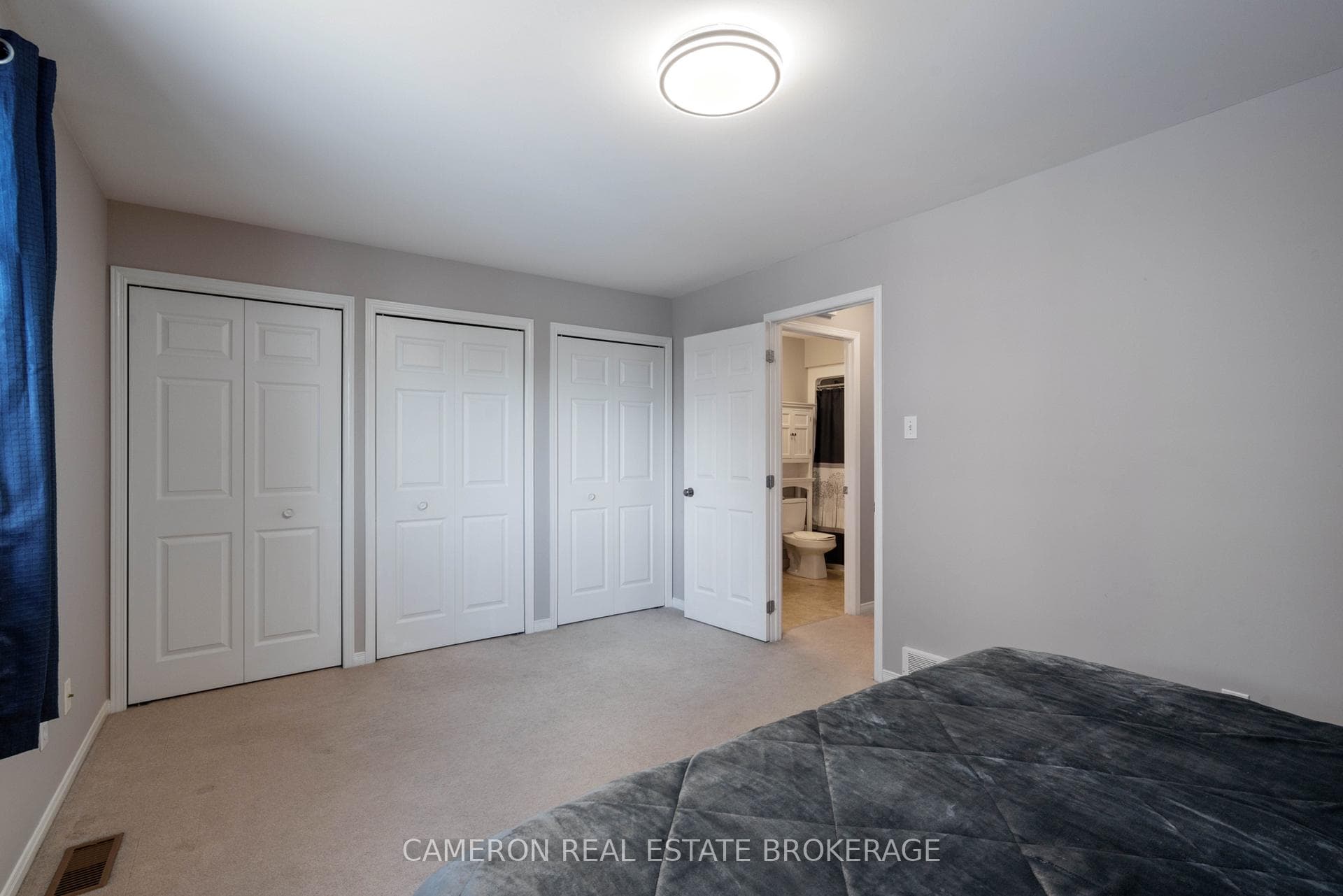 3215 Johnston Avenue photo 11