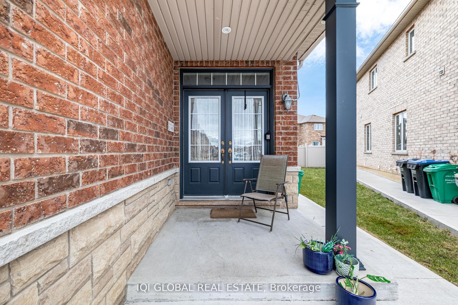 7493 Saint Barbara Boulevard photo 3